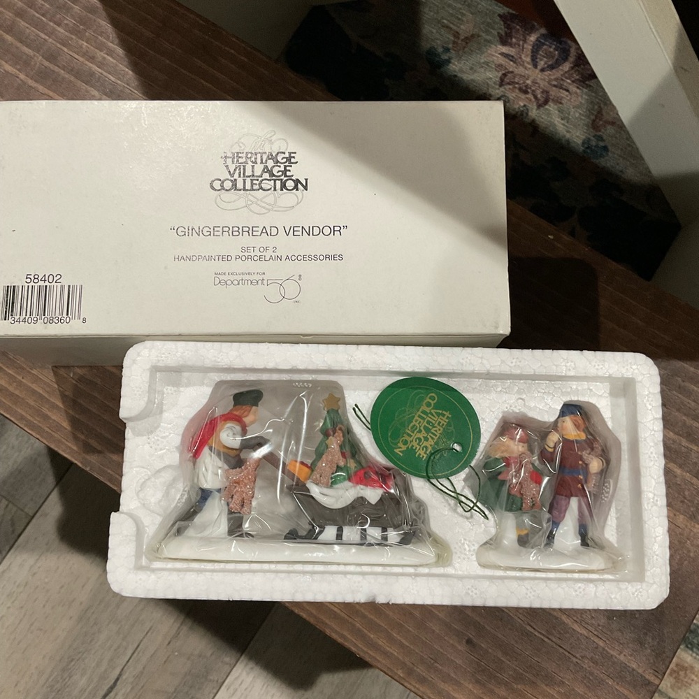 Gingerbread Vendor Set dept 56‎ new